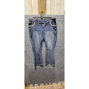 Maurices White Gold Stitching Rhinestones Blue Jeans‎ Size 24 Short